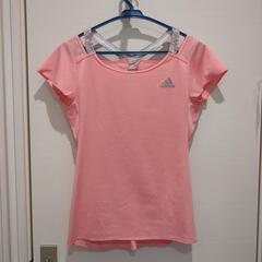 adidas  スポーツウェア　Tシャツ