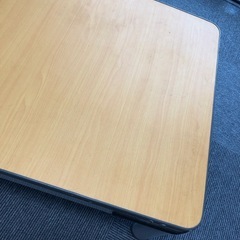 【無料】こたつテーブル　汚れありの画像