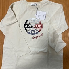 長袖　Tシャツ 120センチ