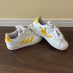 adidas ポケモン　18.5cmの画像