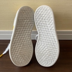 adidas ポケモン　18.5cmの画像