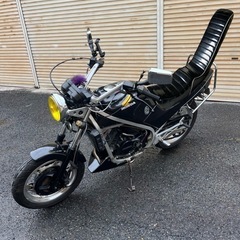 VT250FE用の三段シートをさがしています。