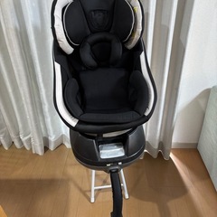 コンビ　回転式　チャイルドシート　cb-utc