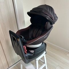 コンビ ネルーム エッグショック新生児から チャイルドシート