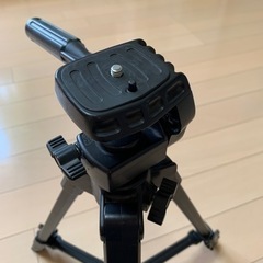 無料　ビデオカメラ　三脚LUFTPhotoVideoAccessories HK-１４００Vの画像