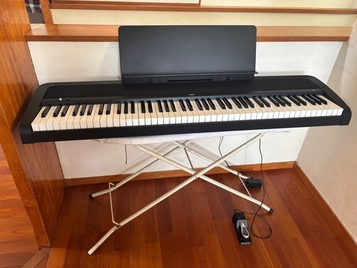 【取引中】電子ピアノ 88鍵盤　KORG B2モデル