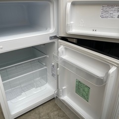 No.78Hisense ノンフロン冷凍庫 HR-B95A 67Lの画像