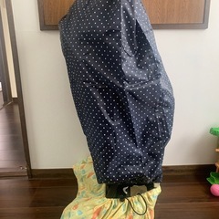 ベビーカー　　雨の日のレインカバーつけますの画像