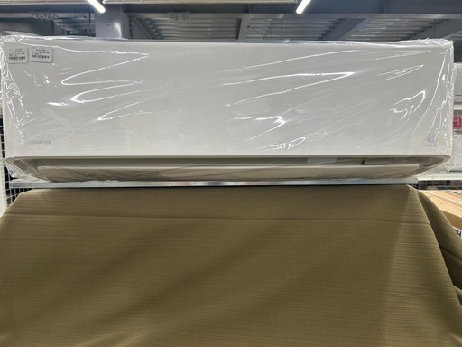 【ジャングルジャングル 岸和田和泉インター店】⭐︎取付費込み⭐︎中古エアコン DAIKIN ダイキン F90ZTRXP 2022年製 和泉市 堺市 岸和田市 泉大津市 高石市 泉北郡熊取町