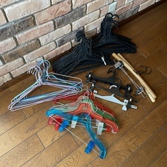衣類ハンガー　80個