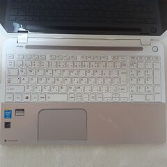 TOSHIBA　15インチ　core i5　8GB　SSD　Microsoft Office2021　カメラ　Wi-Fi　Bluetooth　マルチ　テンキー　Windows11　の画像