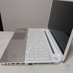TOSHIBA　15インチ　core i5　8GB　SSD　Microsoft Office2021　カメラ　Wi-Fi　Bluetooth　マルチ　テンキー　Windows11　の画像