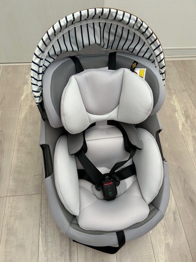 コンビチャイルドシート THE Sシリーズ