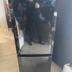三菱　冷凍冷蔵庫　１４６Ｌ　２ドア　右開き　サファイアブラック　ＭＲ－Ｐ１５Ｗ