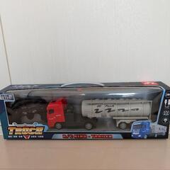 新品　トラック　ラジコン　
