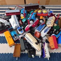 プラレール　トーマス　新幹線　車両　色々