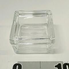 0513-044 ガラス入れ