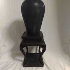 骨董品みたいな　花瓶台　中古　