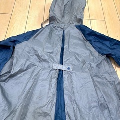 【140cm】キッズレインコートの画像