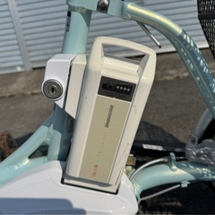 ブリヂストン電動アシスト自転車三輪車アシスタワゴンAW1C38 (白