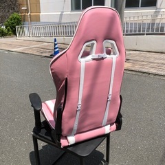 ゲーミングチェアの画像