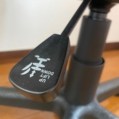 オフィス風チェアの画像
