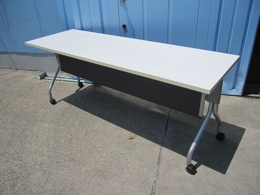 会議テーブル　ホワイト　1800ｘ600ｘ700　スタックテーブル