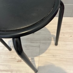 丸イスの画像