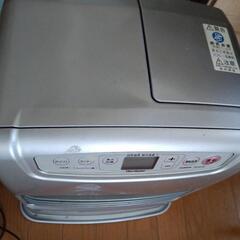 お話中です。灯油ファンヒーターの画像