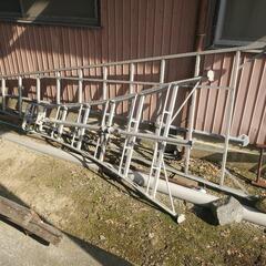 【受け渡し者決定】鉄、農具、プラスティックパイプ、木材、梯子、鉄材等の画像