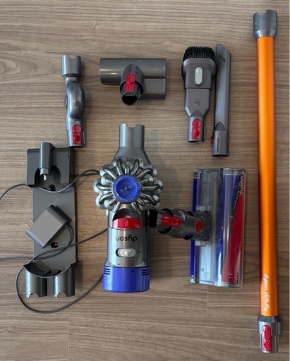 ジャンク品】ダイソンスティッククリーナーdyson掃除機 (なごや