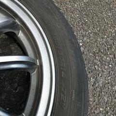 14インチタイヤ付きアルミホイールの画像