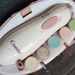 コンビ　ネイルケアセット(電動爪やすり)の画像