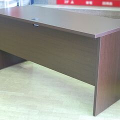 オフィスデスク 幅140×奥行60×高さ70cm Z-RFPLD-1460W2 ノルムシリーズ 木製デスク 配線穴あり シンプル 机 札幌市 清田区 平岡の画像