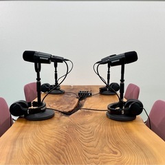 インターネットラジオ局「かしみんFM」の番組収録スタッフの画像
