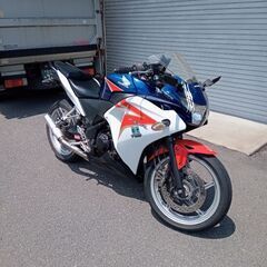 バイク トリコロールcbr  ABS