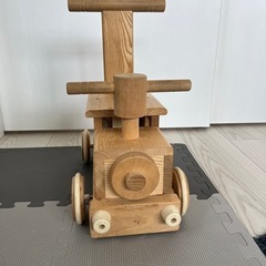 Mocco 森の汽車ポッポ　木製　おもちゃ 乗り物