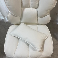 ゲーミングチェアの画像
