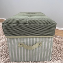 TOY BOX　 スツールにもなりますの画像