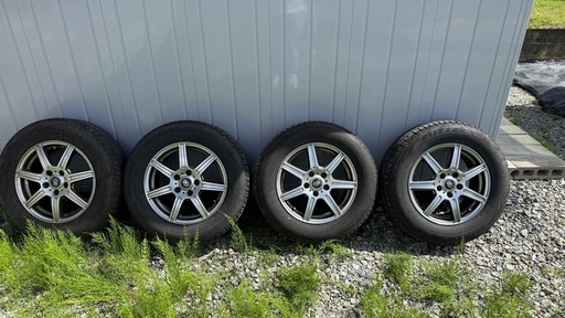 値下げします。スタッドレスタイヤ　ブリヂストンＶＲＸ2