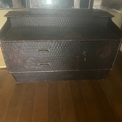 ご希望の場合は鏡付きのテーブルをご購入いただけます。美しいと思います。の画像