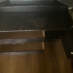 ご希望の場合は鏡付きのテーブルをご購入いただけます。美しいと思います。の画像