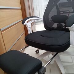 ★ジモティ割あり★  チェア ブラック H111×D53×W68 クリーニング済み HJ6554の画像