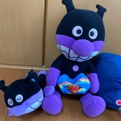アンパンマン  バイキンマン、チーズ　ぬいぐるみの画像