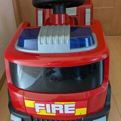 はたらく車　消防車　電動乗り物の画像