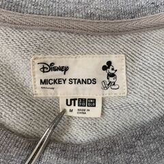UNIQLO×DISNEY ミッキー トレーナー Mサイズ グレー メンズの画像