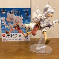 ワンピース　一番くじ　ラストワン賞　ギア5 フィギュア