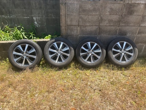 アクア純正ホイールタイヤセット