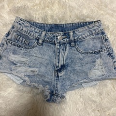 ショートパンツ