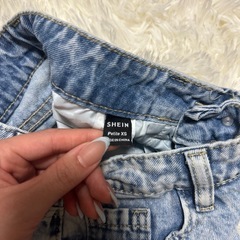 ショートパンツの画像